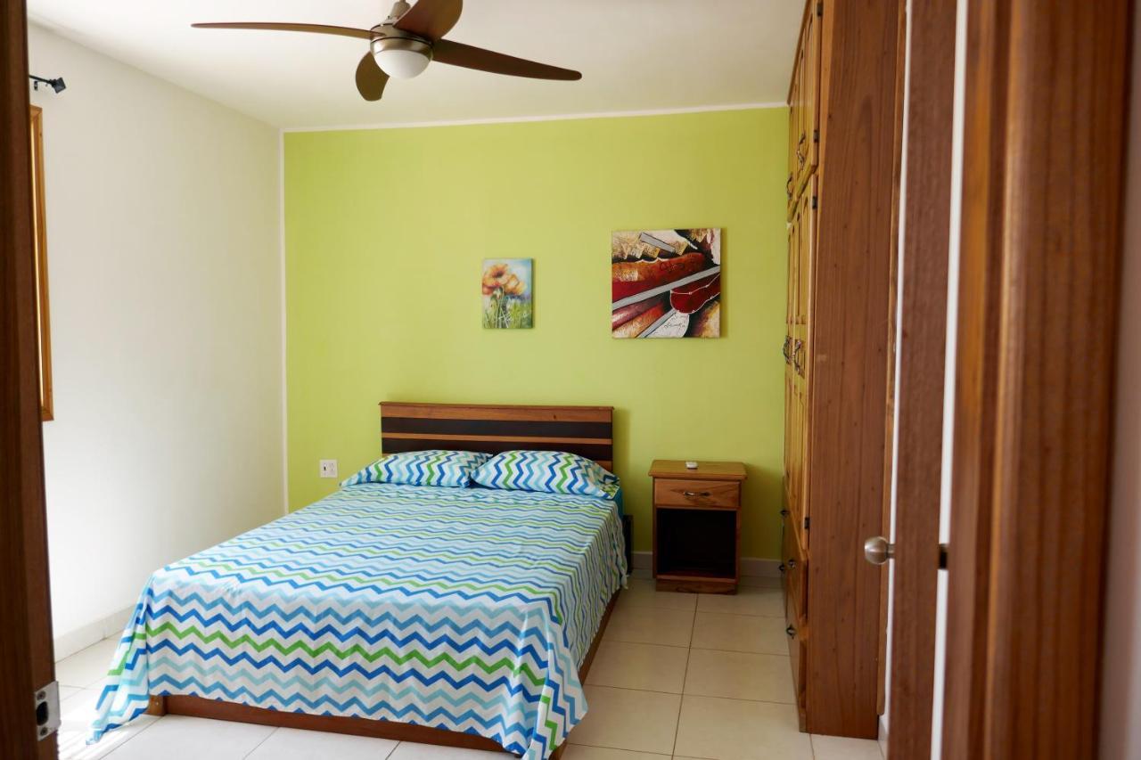 Kevin Kondos Bocas del Toro Exterior photo